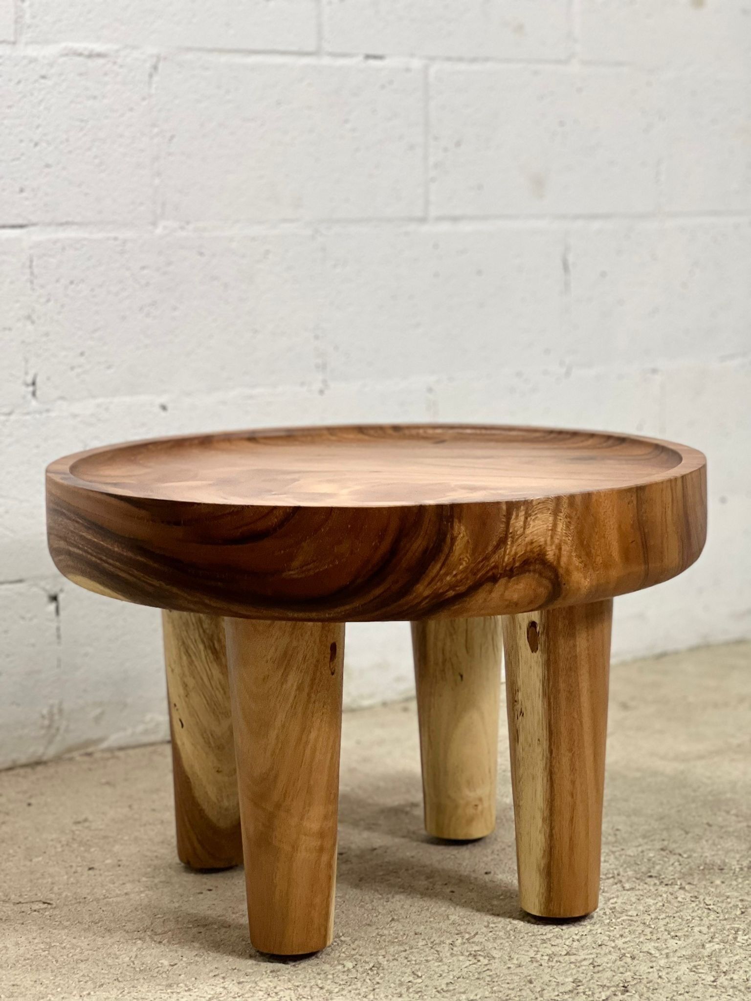 Round coffee table / coffee table / side table wabisabi