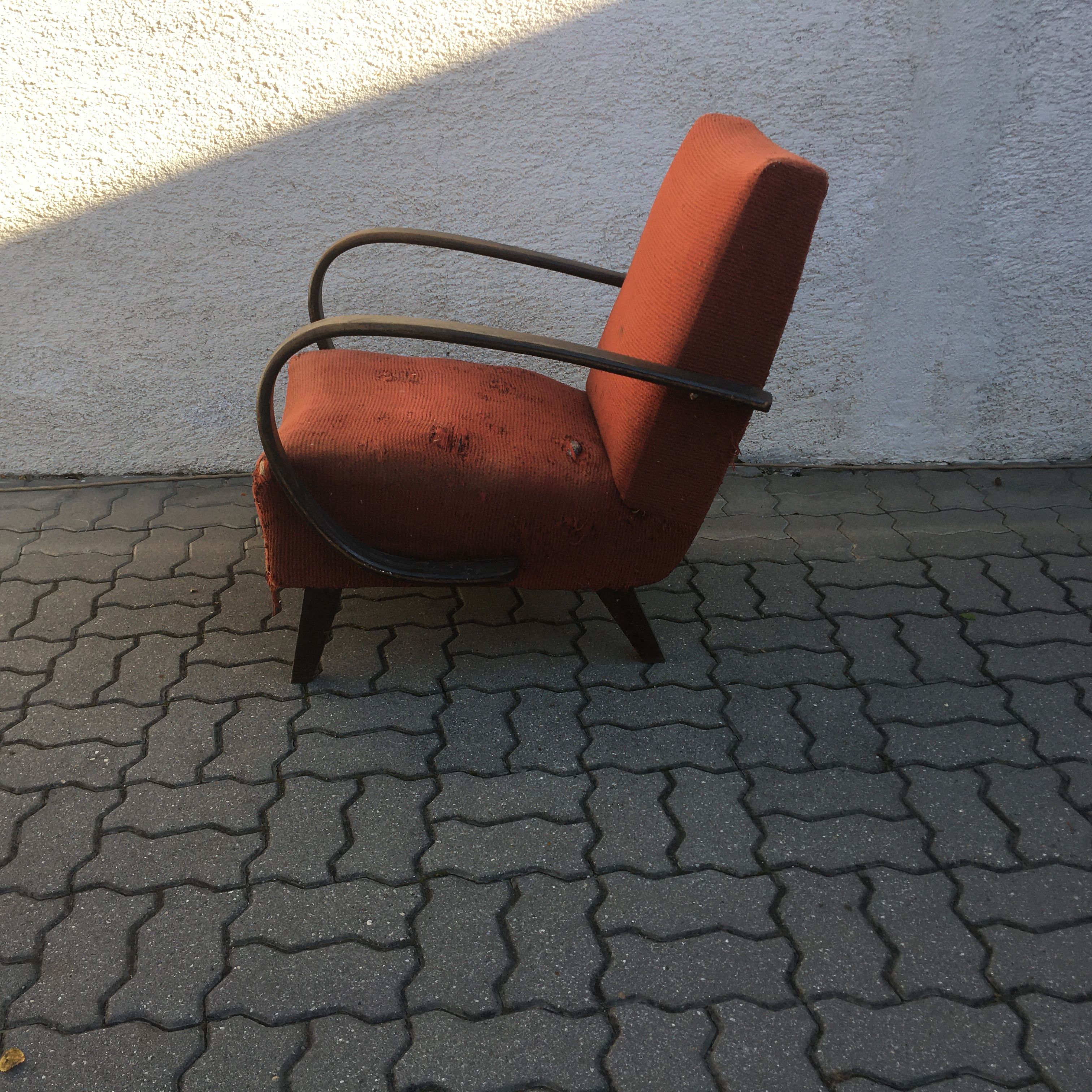 Jindrich Halabala h-410 lounge chair Up Závody 30s wood art deco