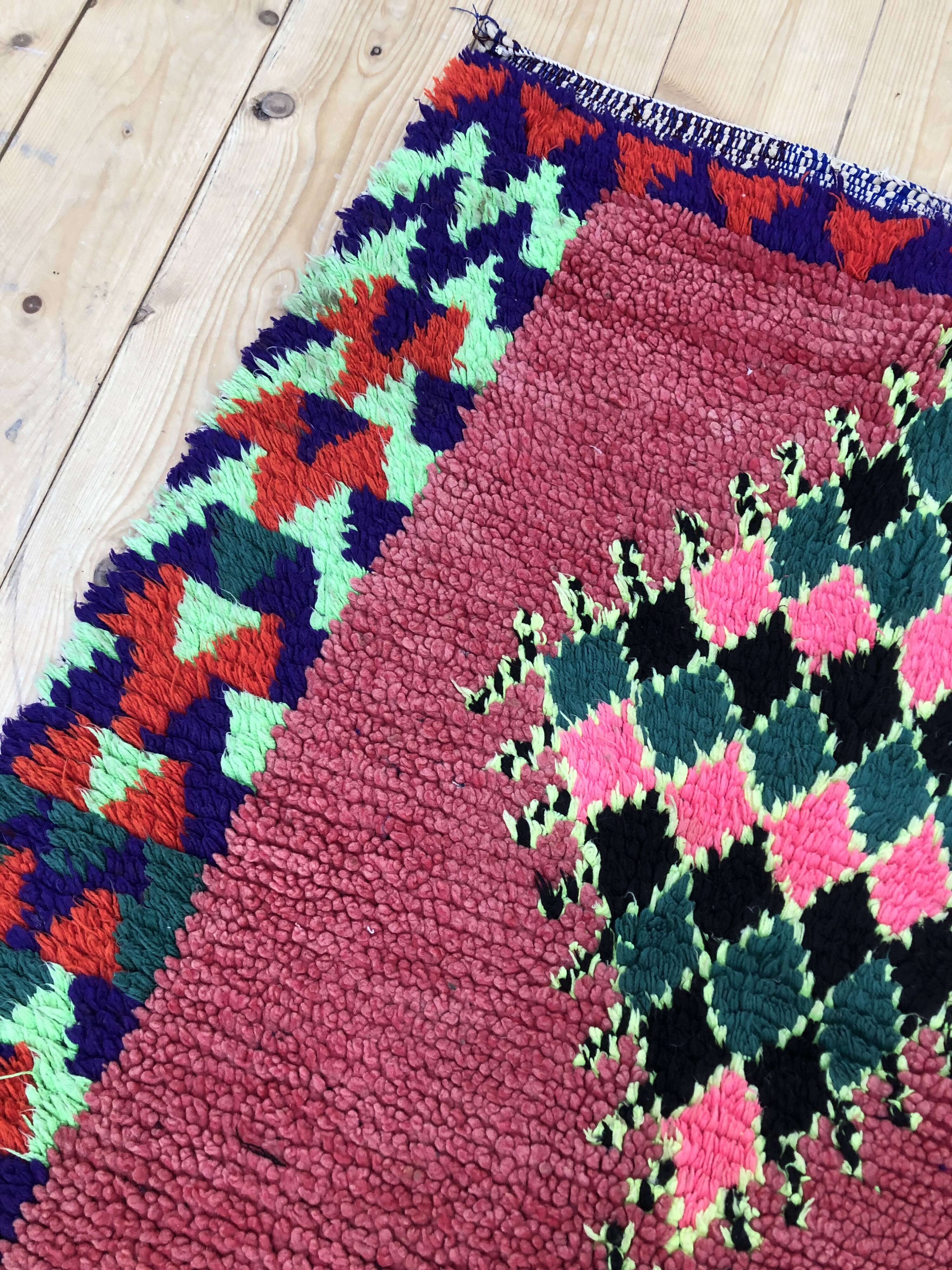 Moroccan Berber carpet old Azilal corridor 2,4x0.9m