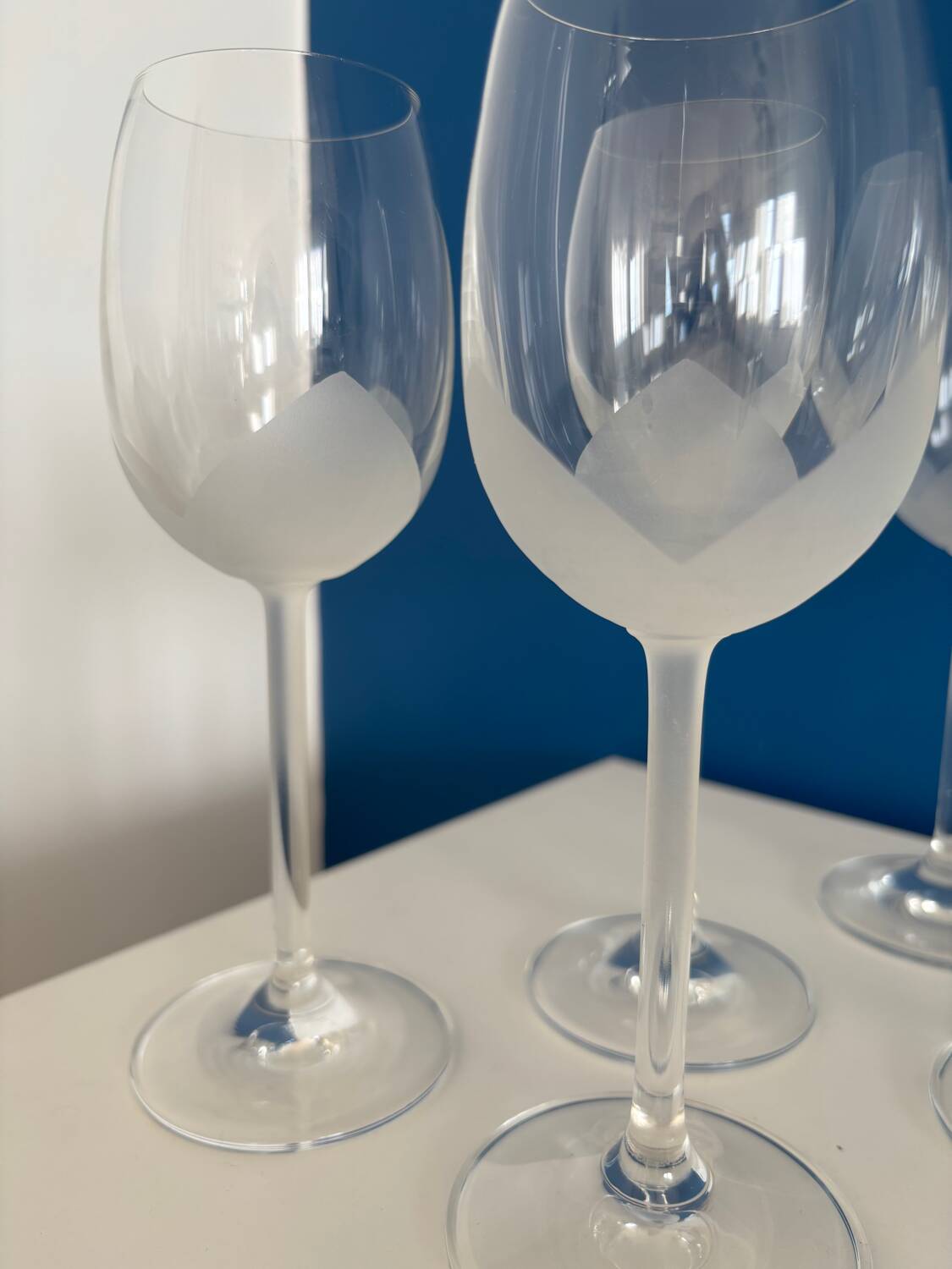 Set of 6 vintage crystal wine glasses - empoli tulip frosted stemware