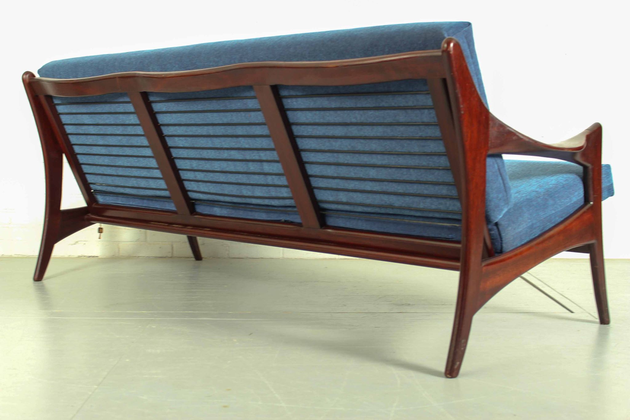 Dutch canapé design from the 1950s