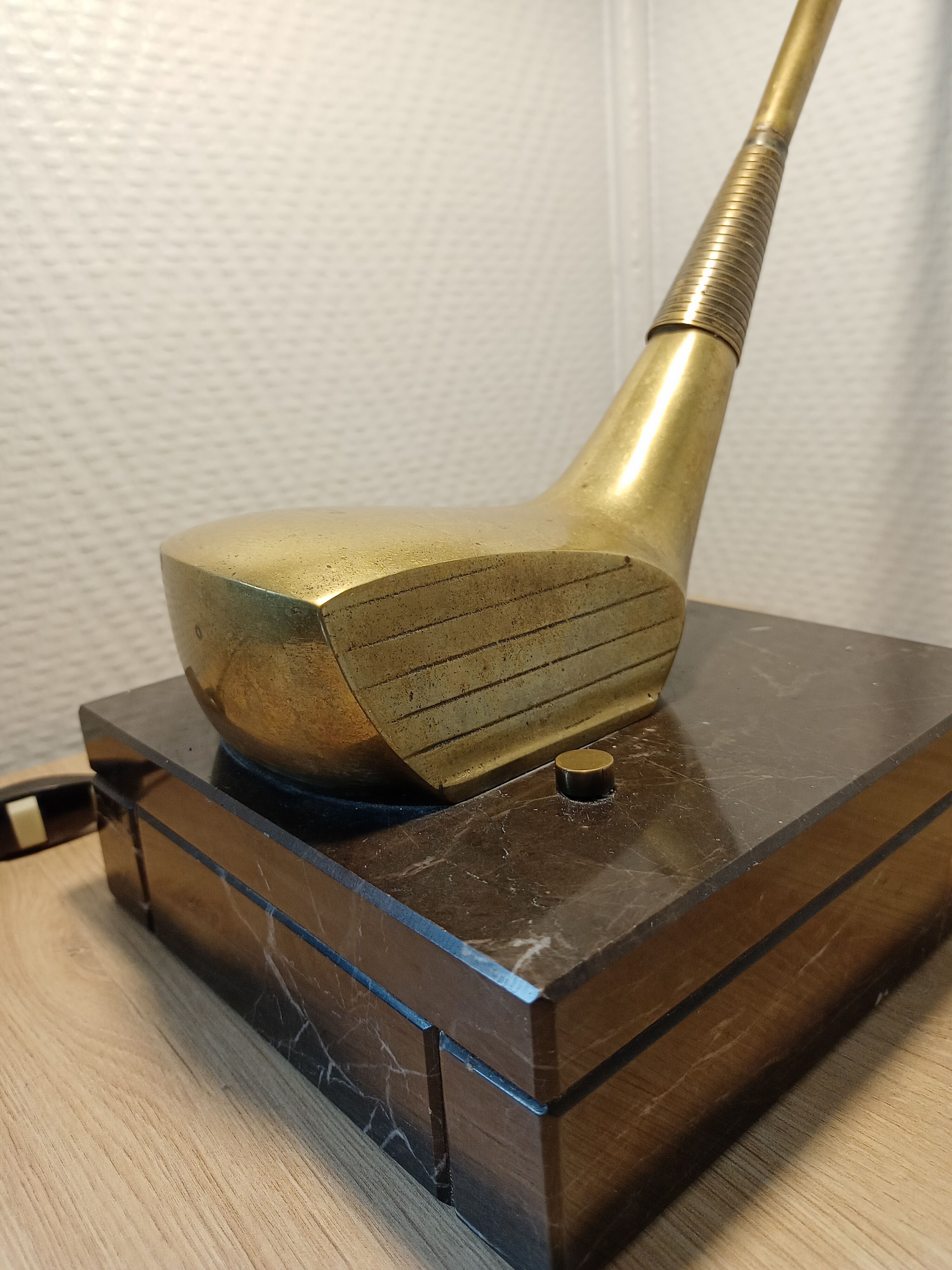 Lampe club de golf bronze et marbre