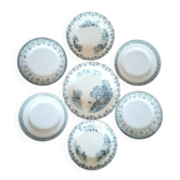 Assiettes plates anciennes dépareillées en terre de fer accompagnées d