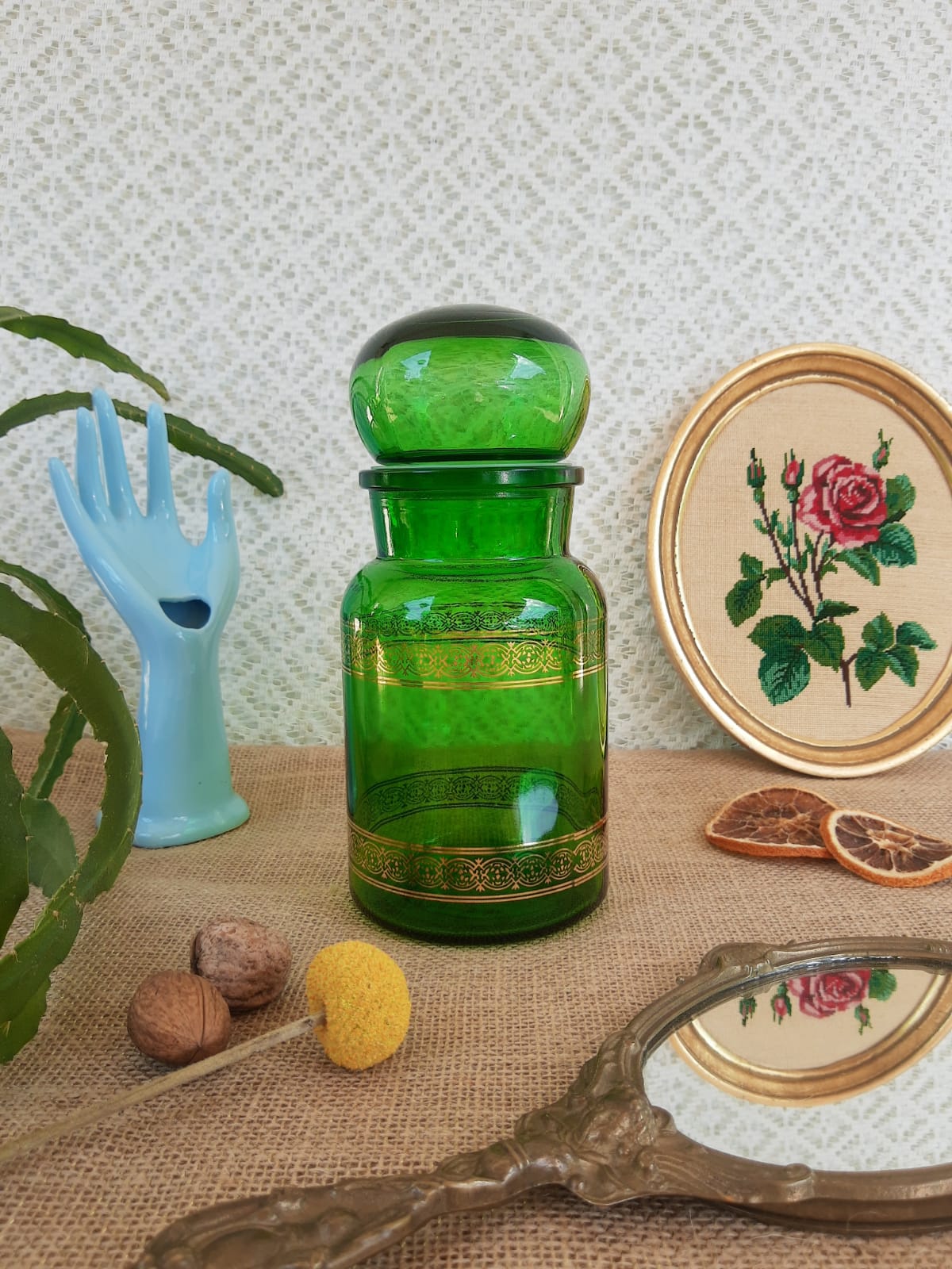 Apothecary green glass jar with gilding -vintage