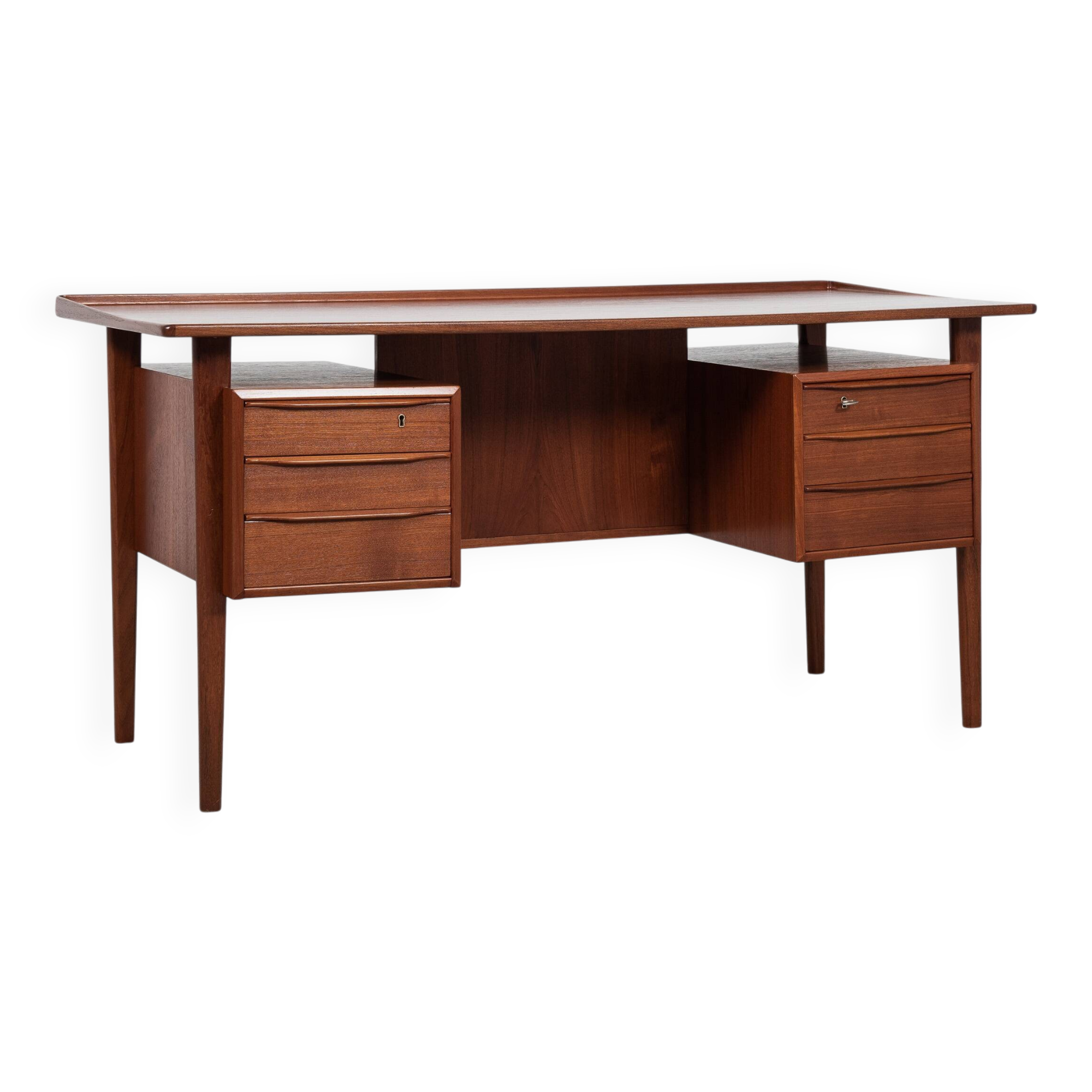 Midcentury Danish desk in teak by Peter Løvig Nielsen - 1968