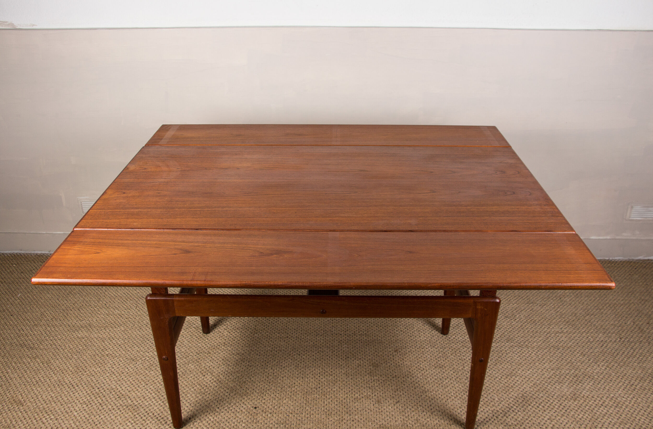 Danish teak table model "elevator" adjustable high and low, Kai Kristiansen, V.M.Mobler 1960