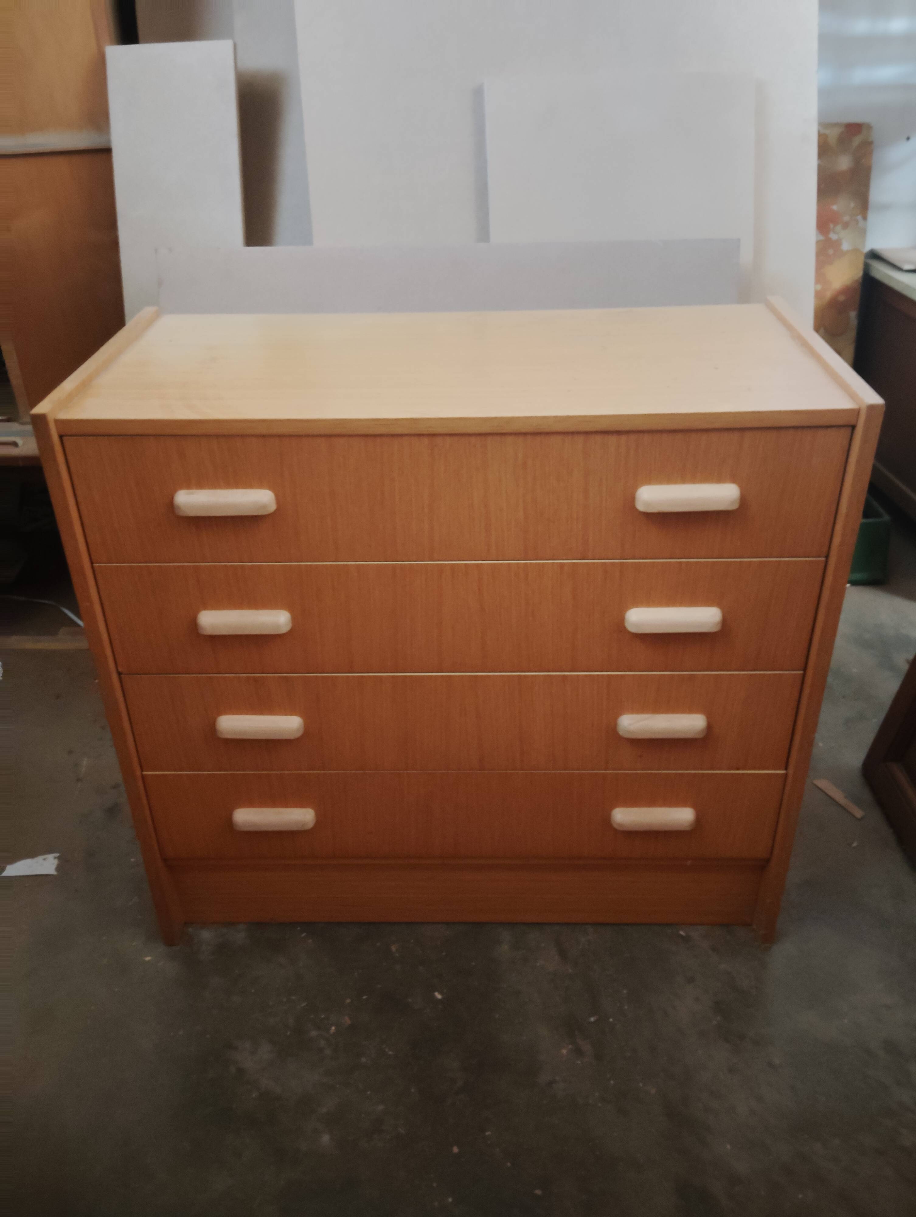 Vintage chest of drawers