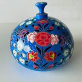 Boîte ancienne en papier mâché