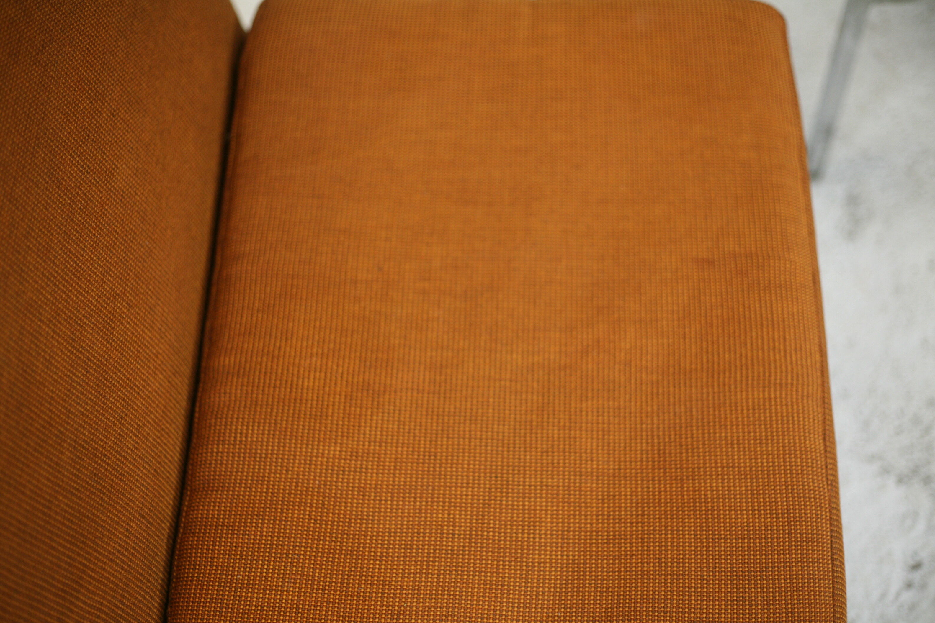 Ensemble de 10 chauffeuses de Louis Baillon, édition Planforms formant canapé modulable, circa 1950