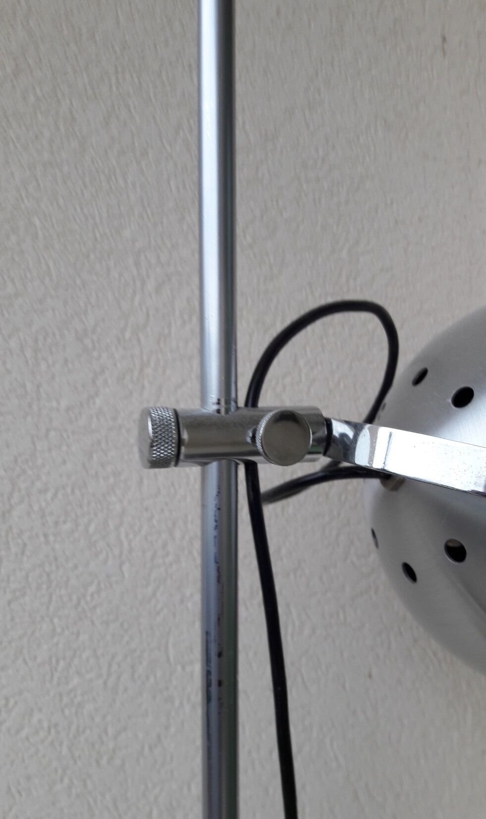 Lampadaire eyeball design années 70