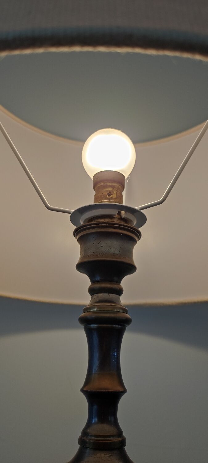 Lamp to table in red copper