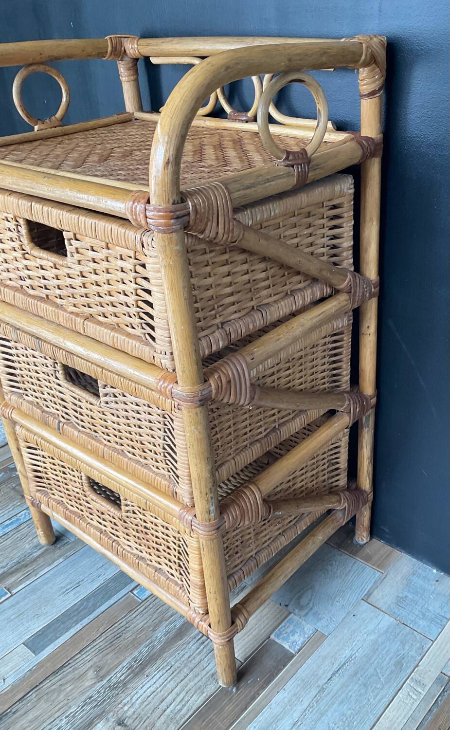 Vintage rattan chiffonier