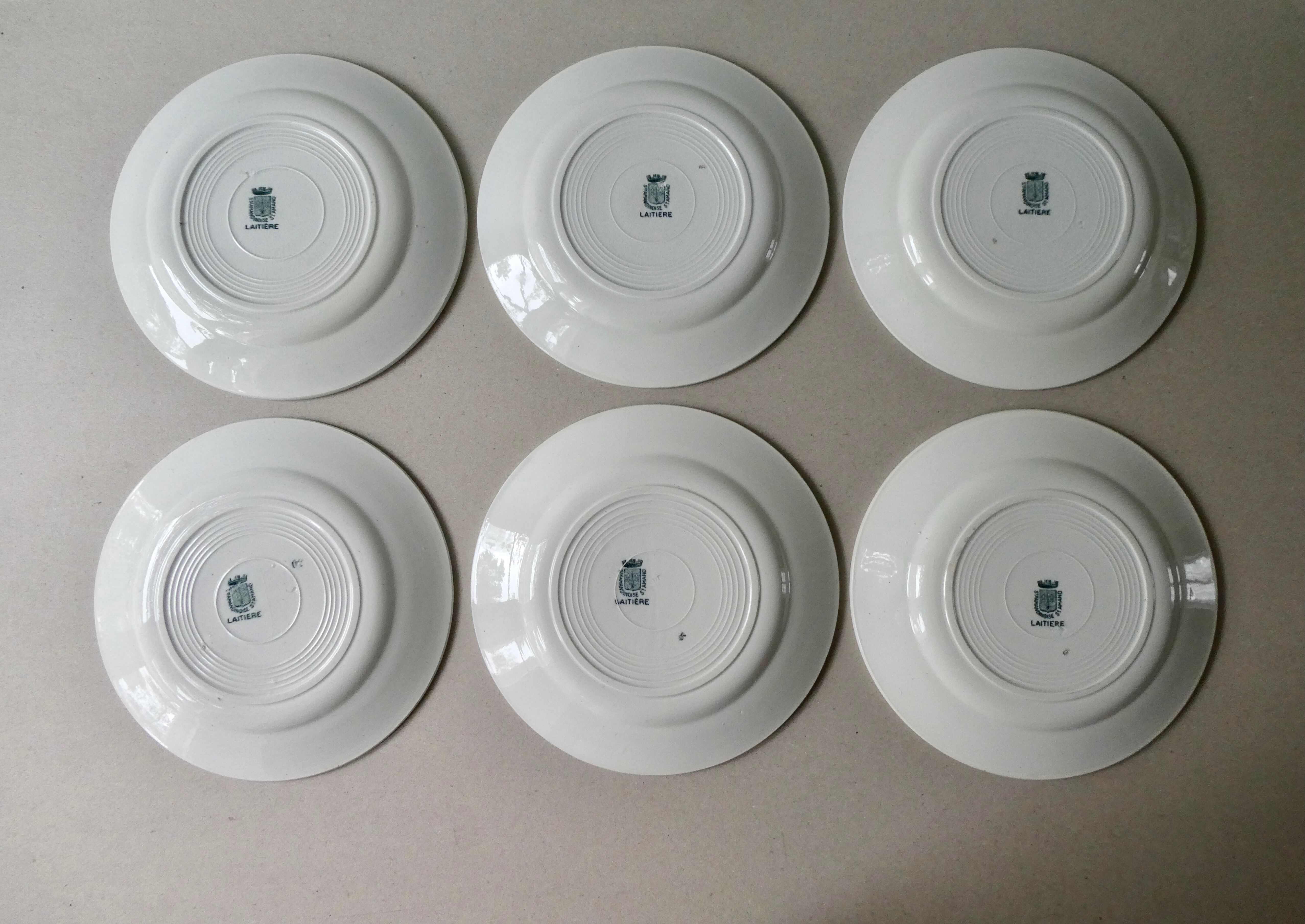 6 flat plates Saint Amand, décor la laitière