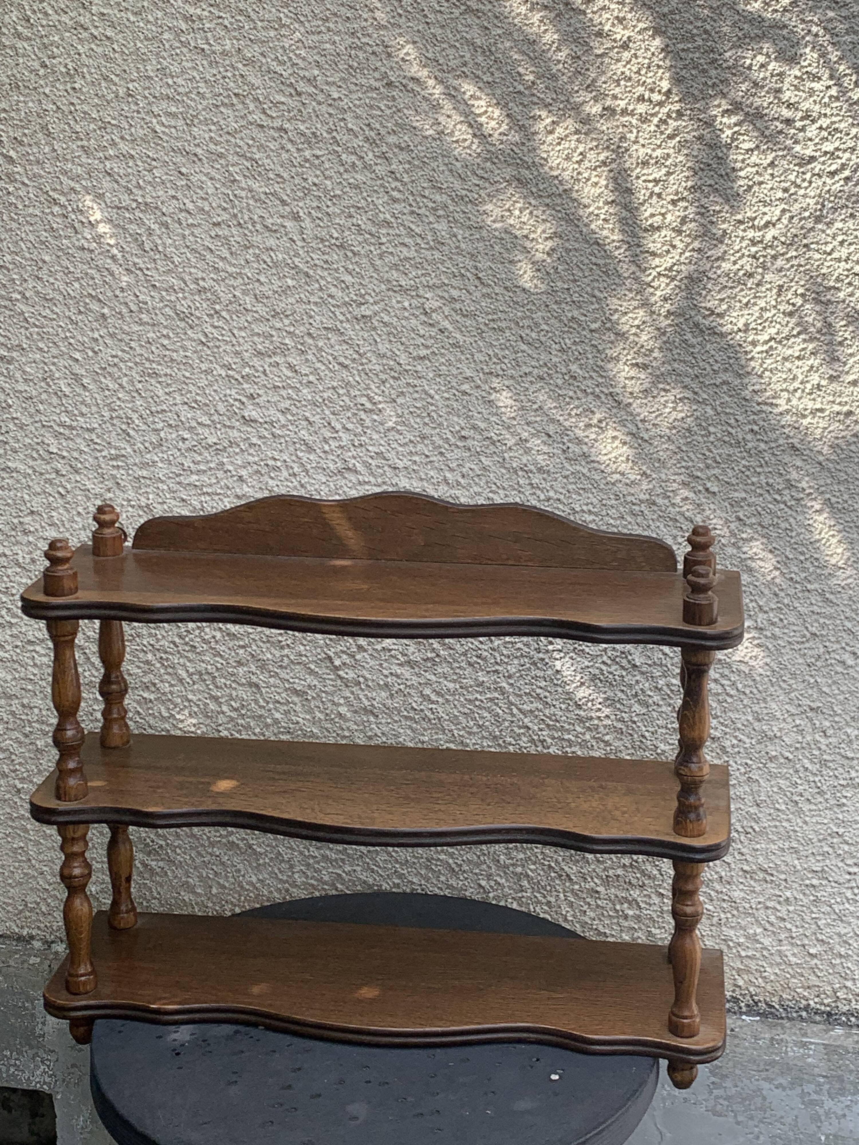 Shelf, 3 shelves, turned wood and vintage varnish