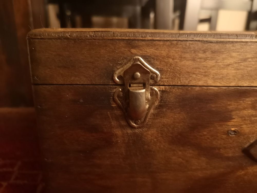 Uncompartmentalized painter's briefcase/suitcase - 1930s/1940s