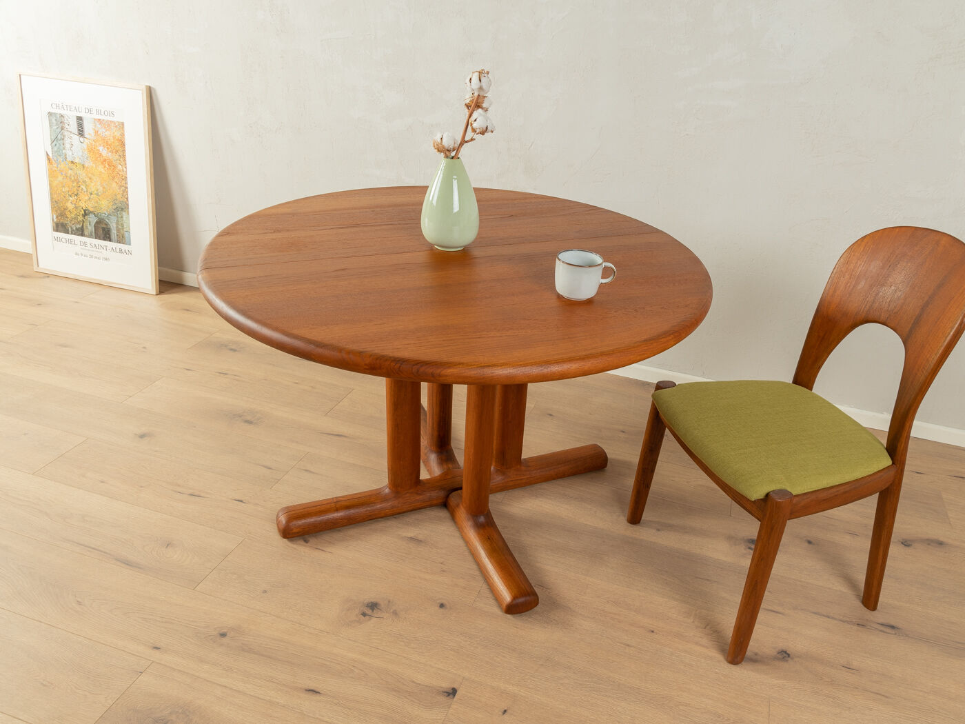 1960s dining table by dyrlund