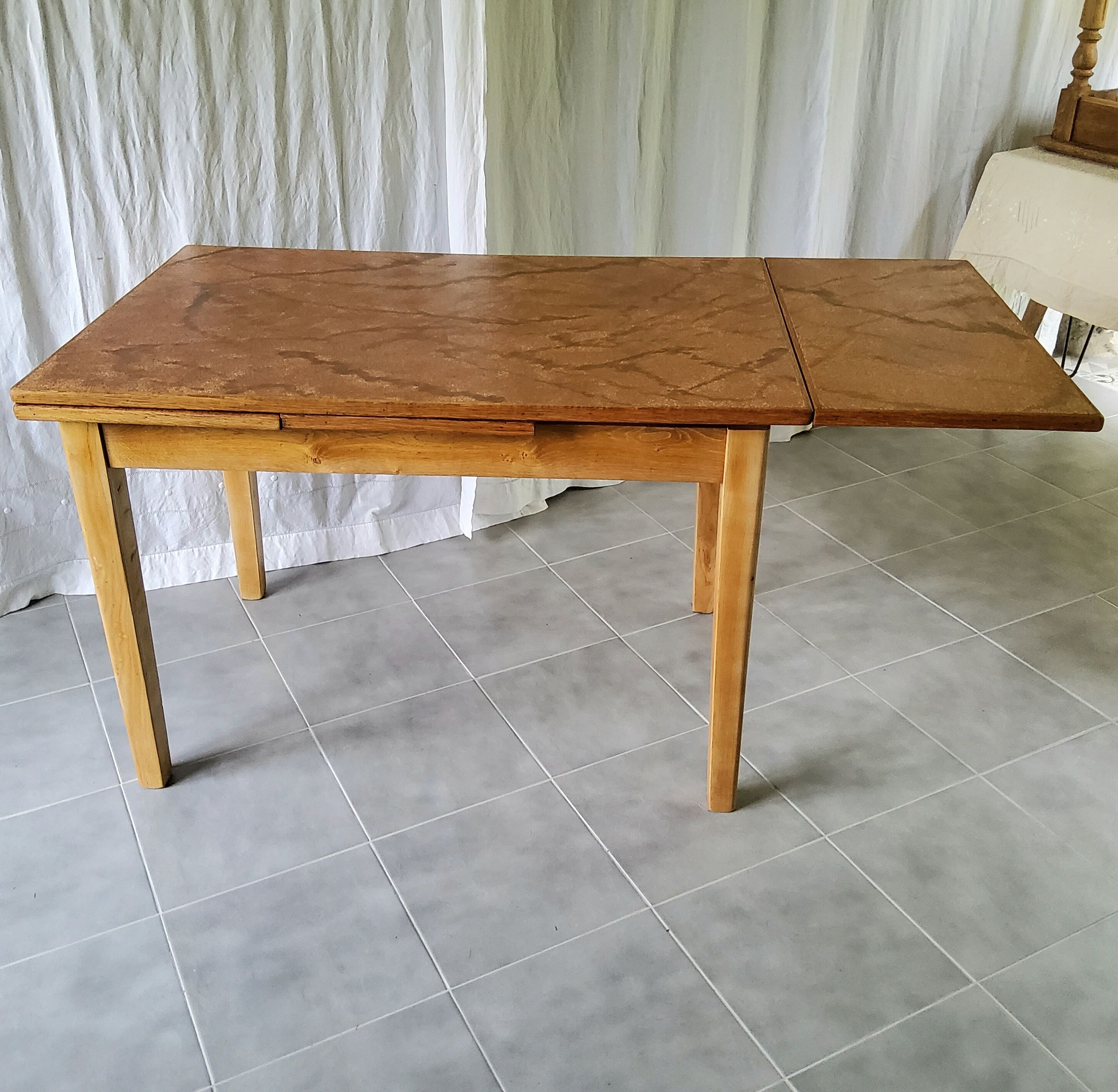 Farmhouse table 50s