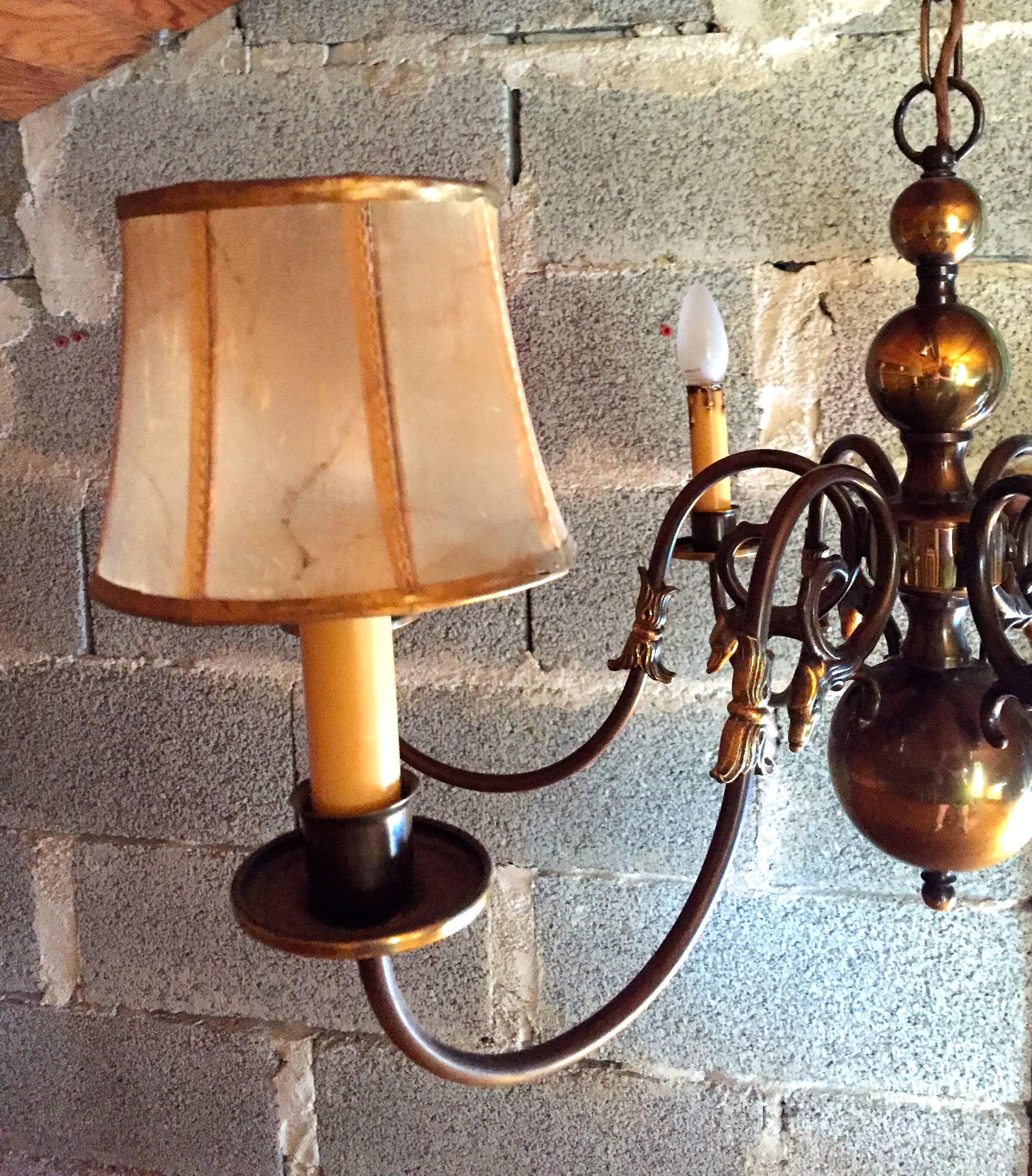 Vintage pork bladder lamps-day for dutch lustre