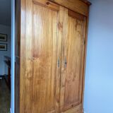 Solid wood cabinet