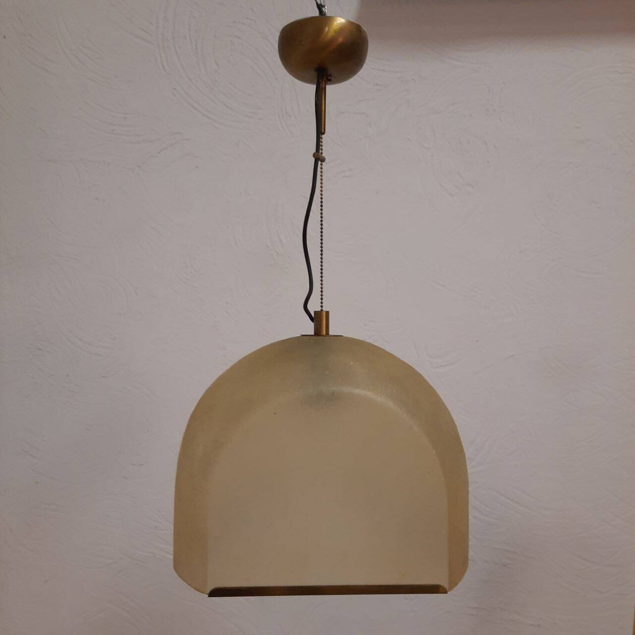 Pair of Lamperti vintage chandeliers in fiberglass and brass