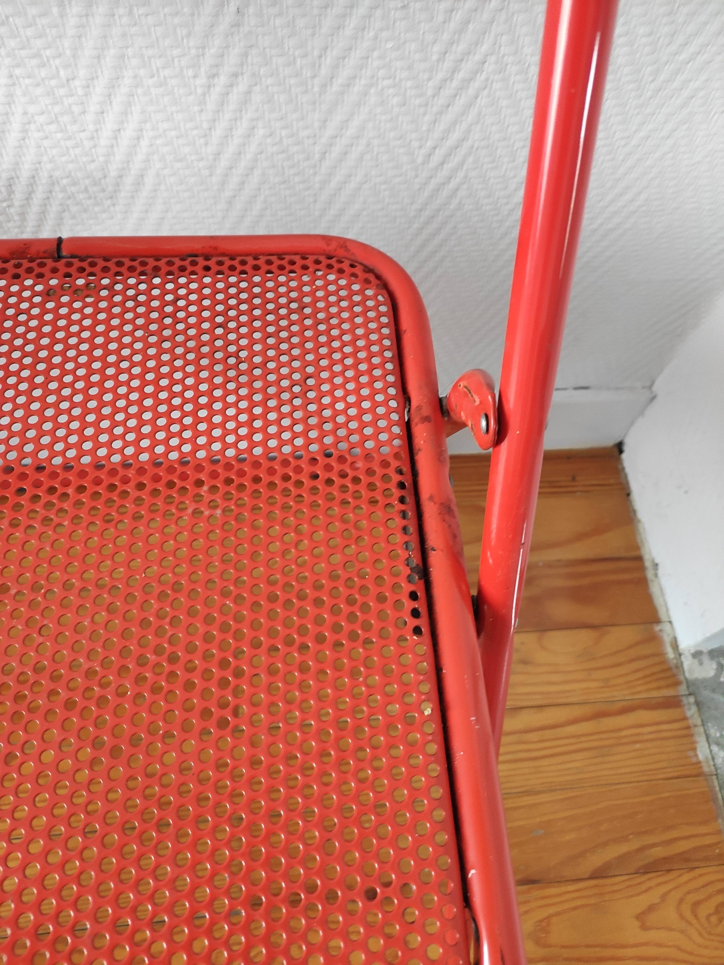 Metal folding chairs 1970