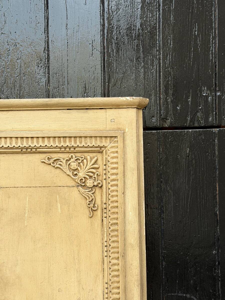 Directoire mirror or overmantel, stuccoed and painted wood, early 19th century.