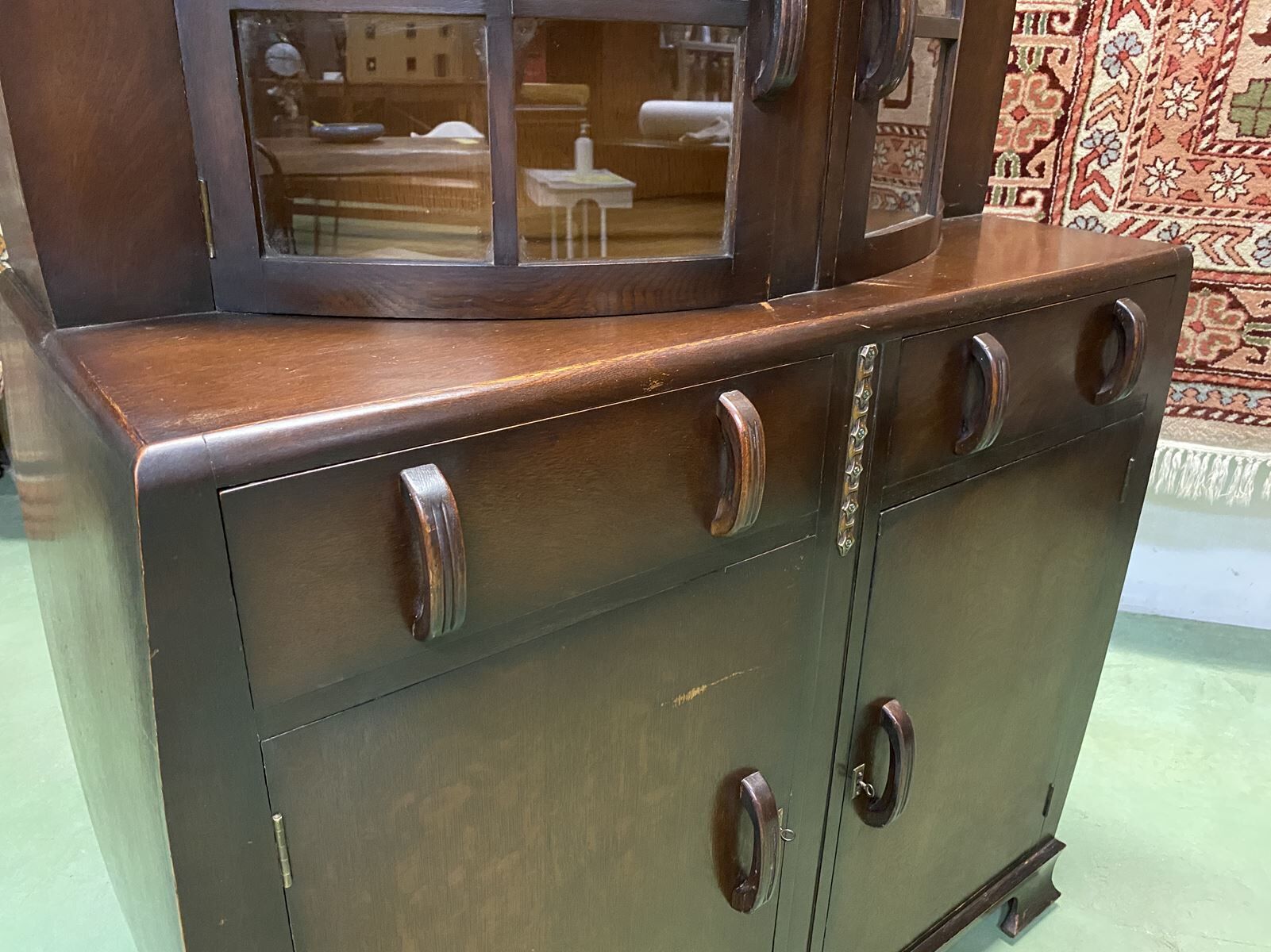 1930s English Art Deco oak buffet