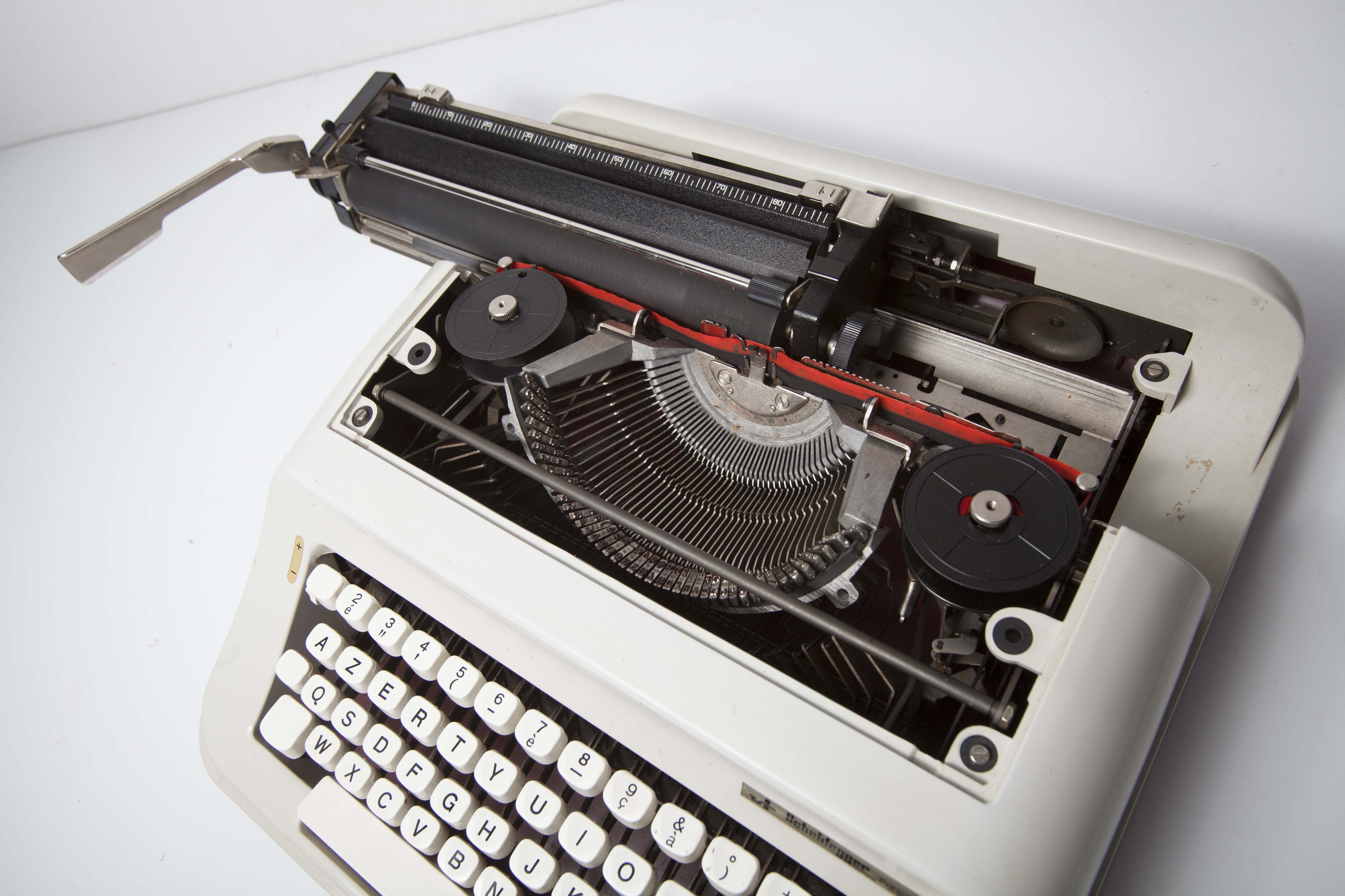 Sheidegger typewriter President by Olivetti