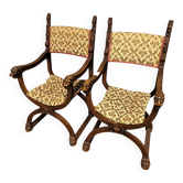 Paire de fauteuils style Renaissance en noyer