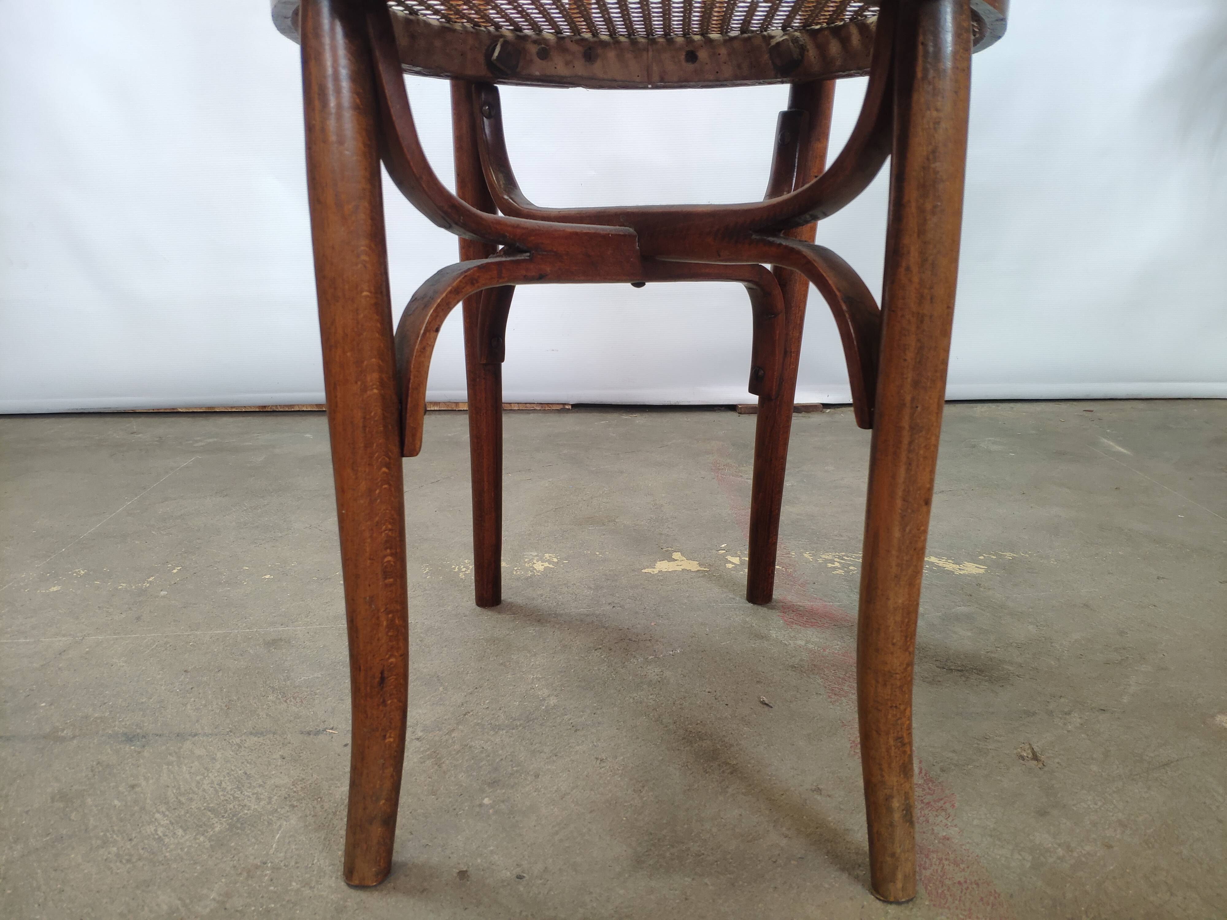 Chaise Léon Cambier bistrot vintage bois courbé Thonet