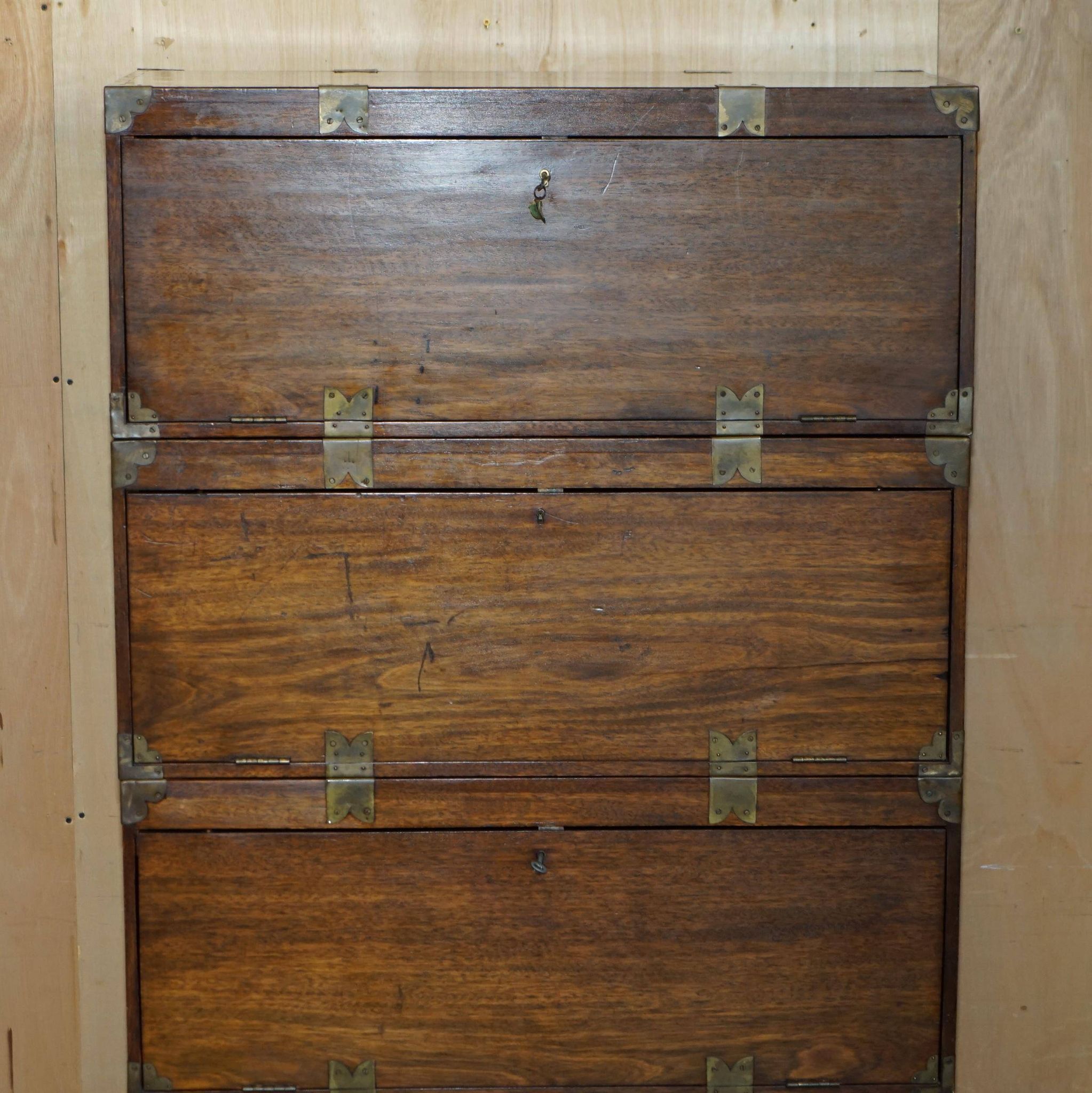 Quatre caissons de campagne chinois empilables, circa 1880