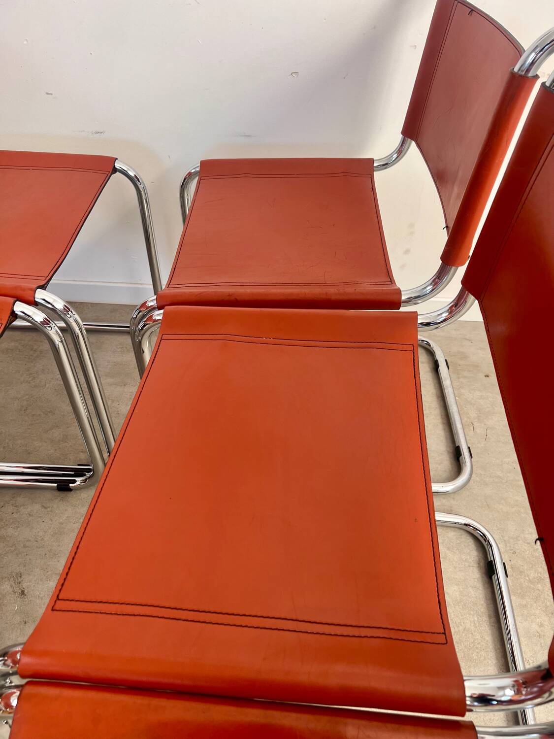 Lot 6 tubular chairs S33 design Mart Stam vintage cognac leather from the 70s