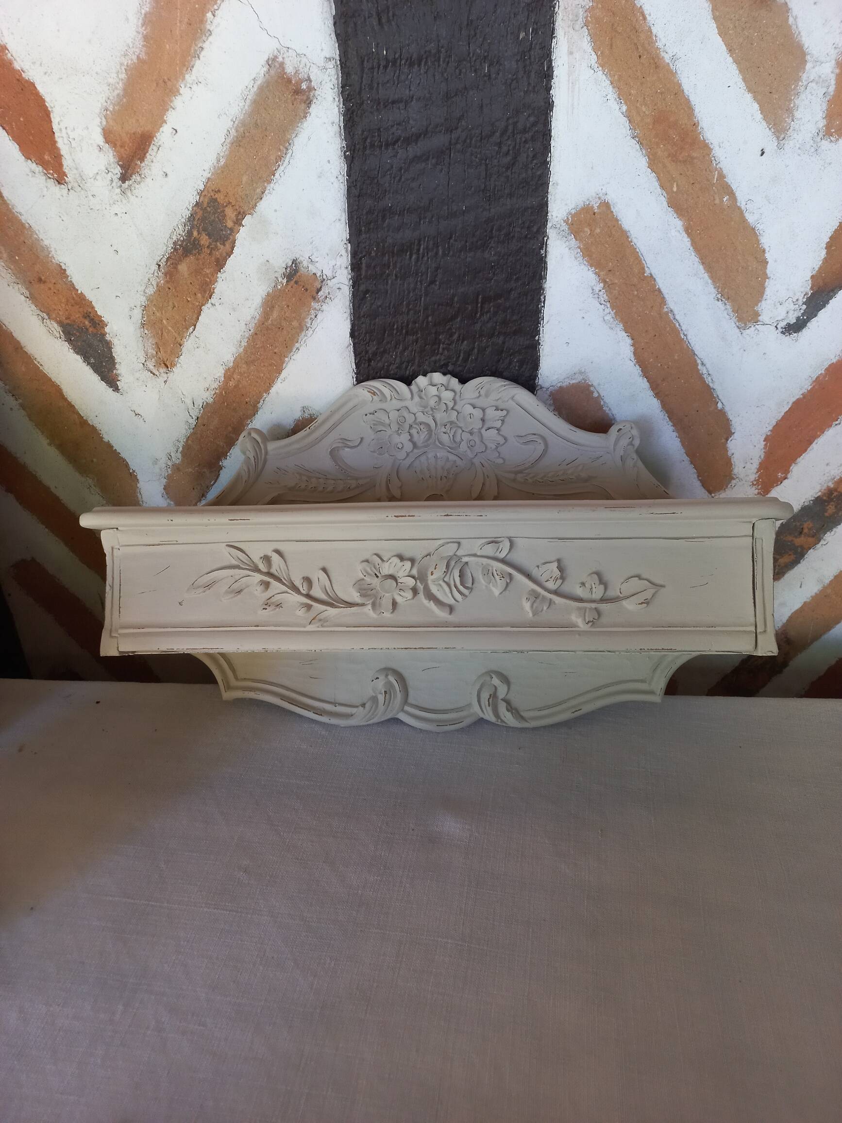 Wall console shelf empty pocket patinated linen