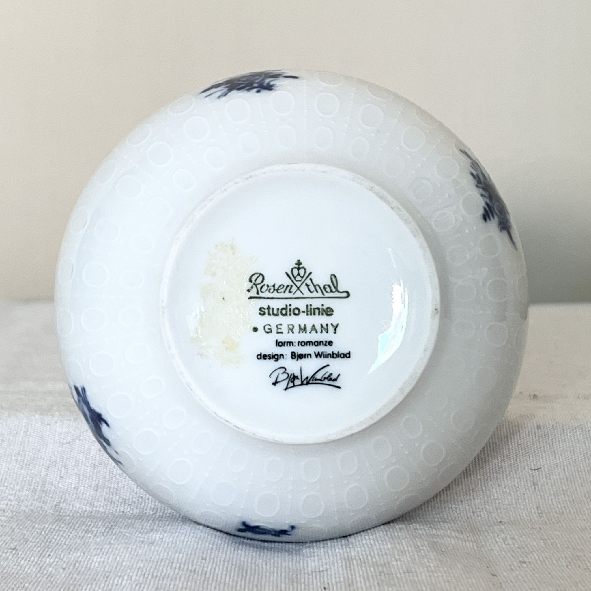 Rosenthal studio line, white and blue mid century porcelain vase, flowers decor by bjorn wiinblad,