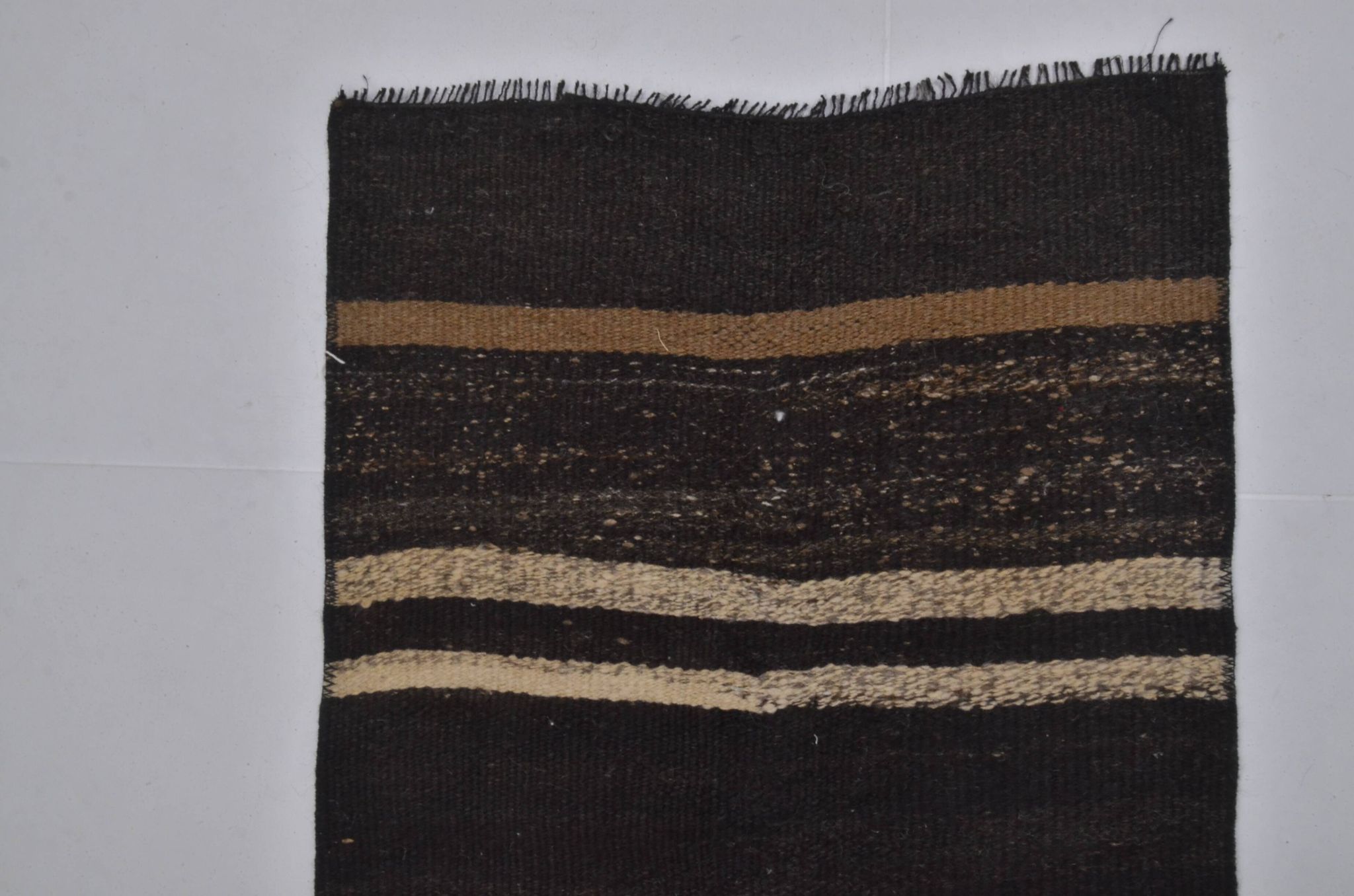 Tapis Kilim à rayures anatoliennes vintage sku3880