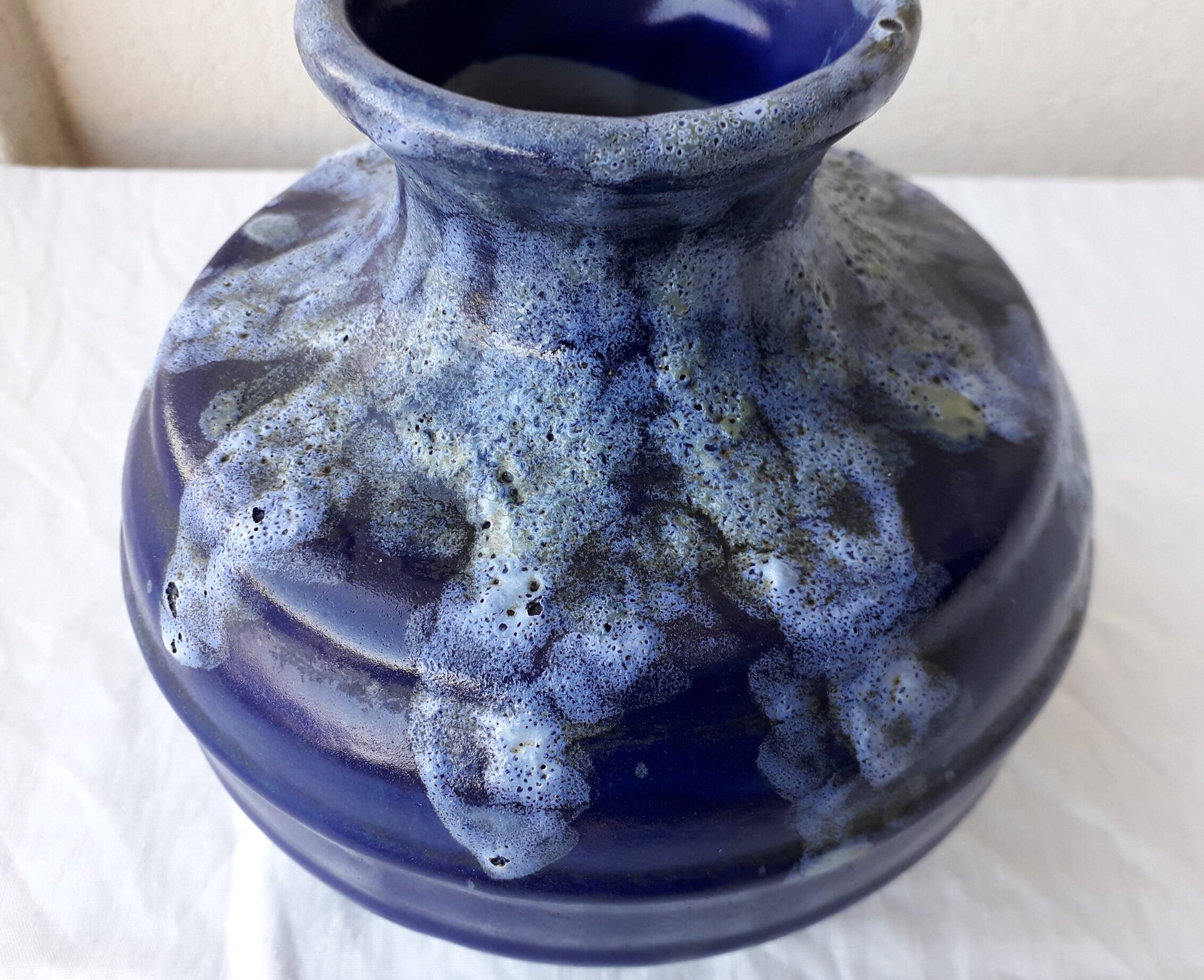 Bonny stoneware vase