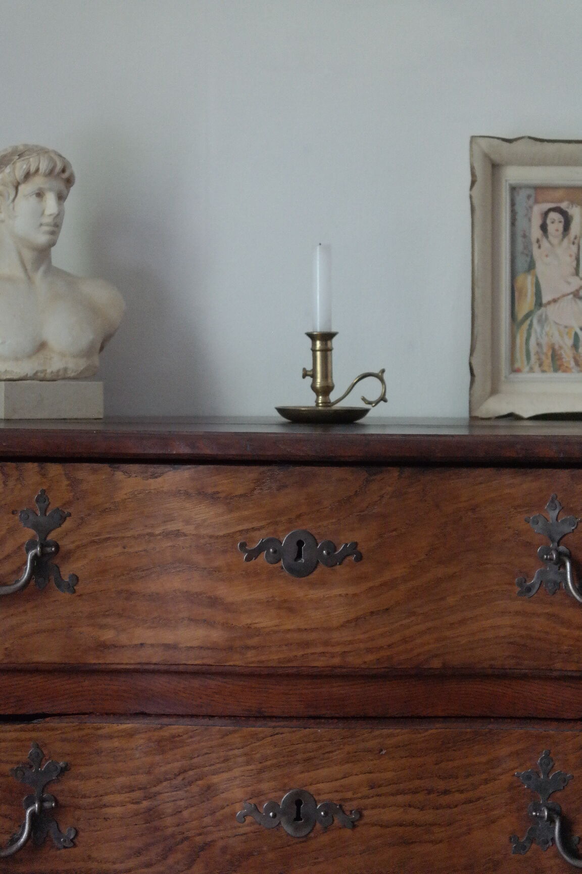 Commode arbalète campagnarde en chêne xxème