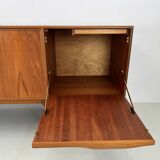 Beautiful McIntosh sideboard designed by T. Robertson in the 1960s.