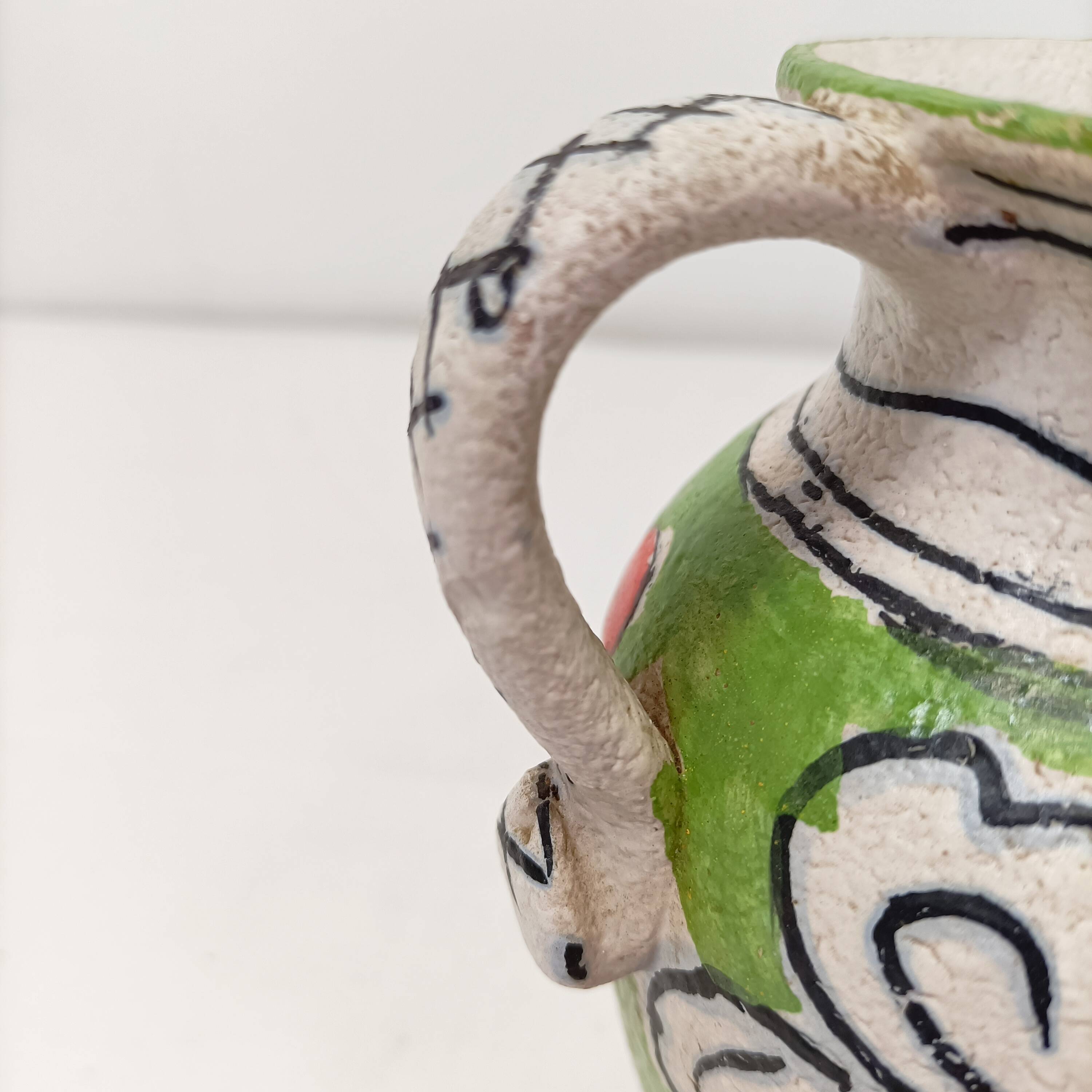 Handcrafted enamelled vase with green and red floral decoration – Italy 15 cm