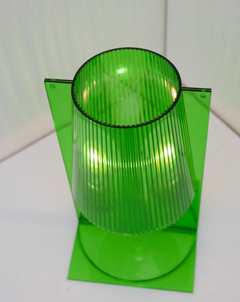Lampe de table en polycarbonate transparent vert par Ferruccio Laviani pour Kartell, 2003.