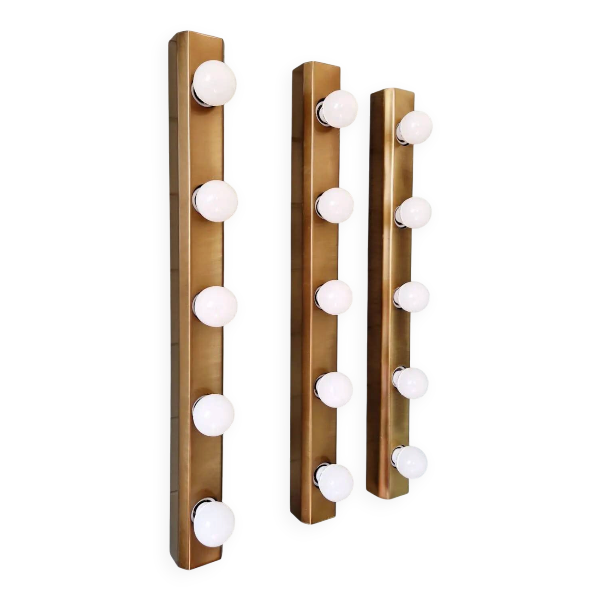 Set of three wall sconces in solid brass, 1970s-80s.
