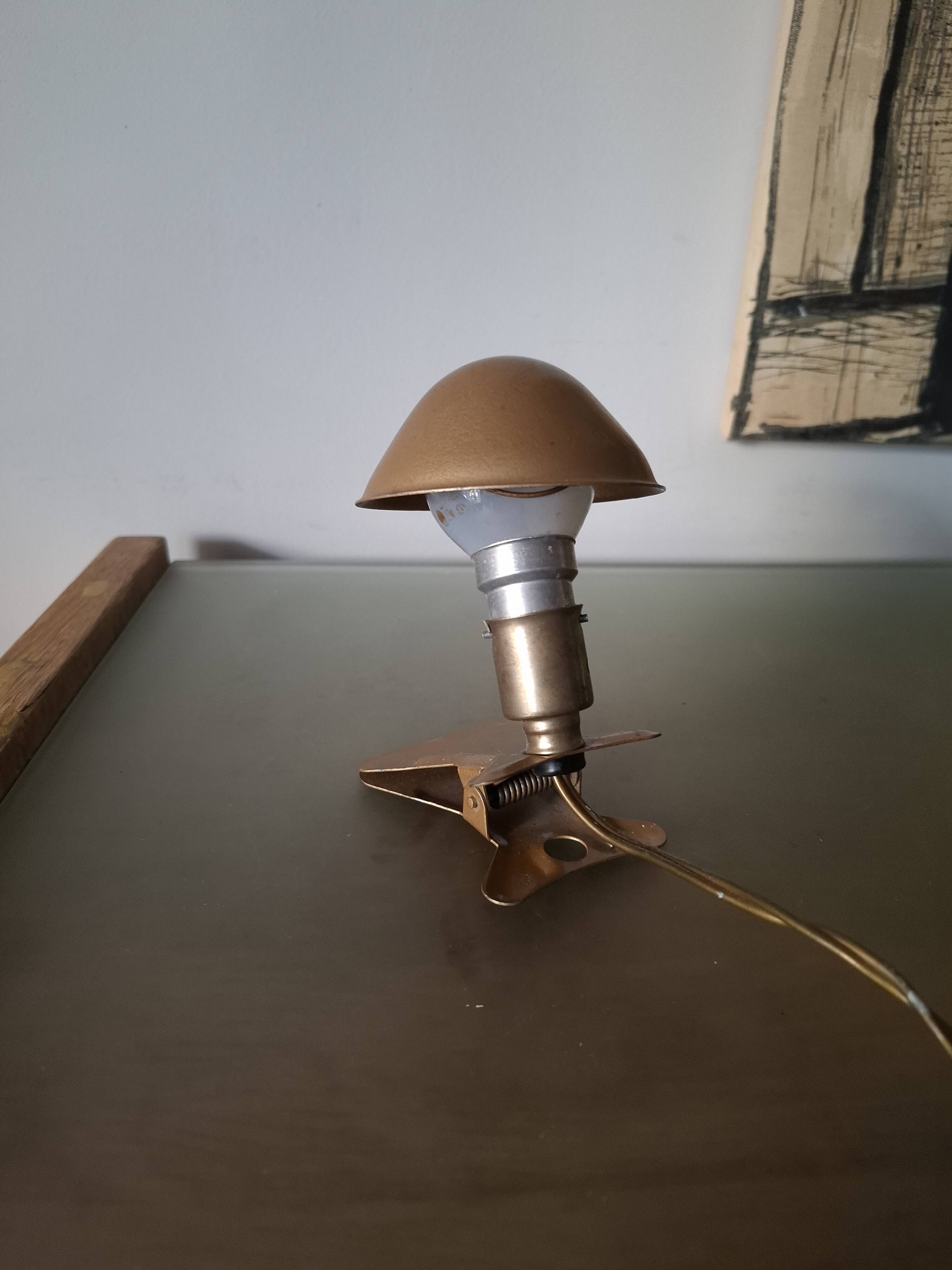 Lampe vintage en metal champignon