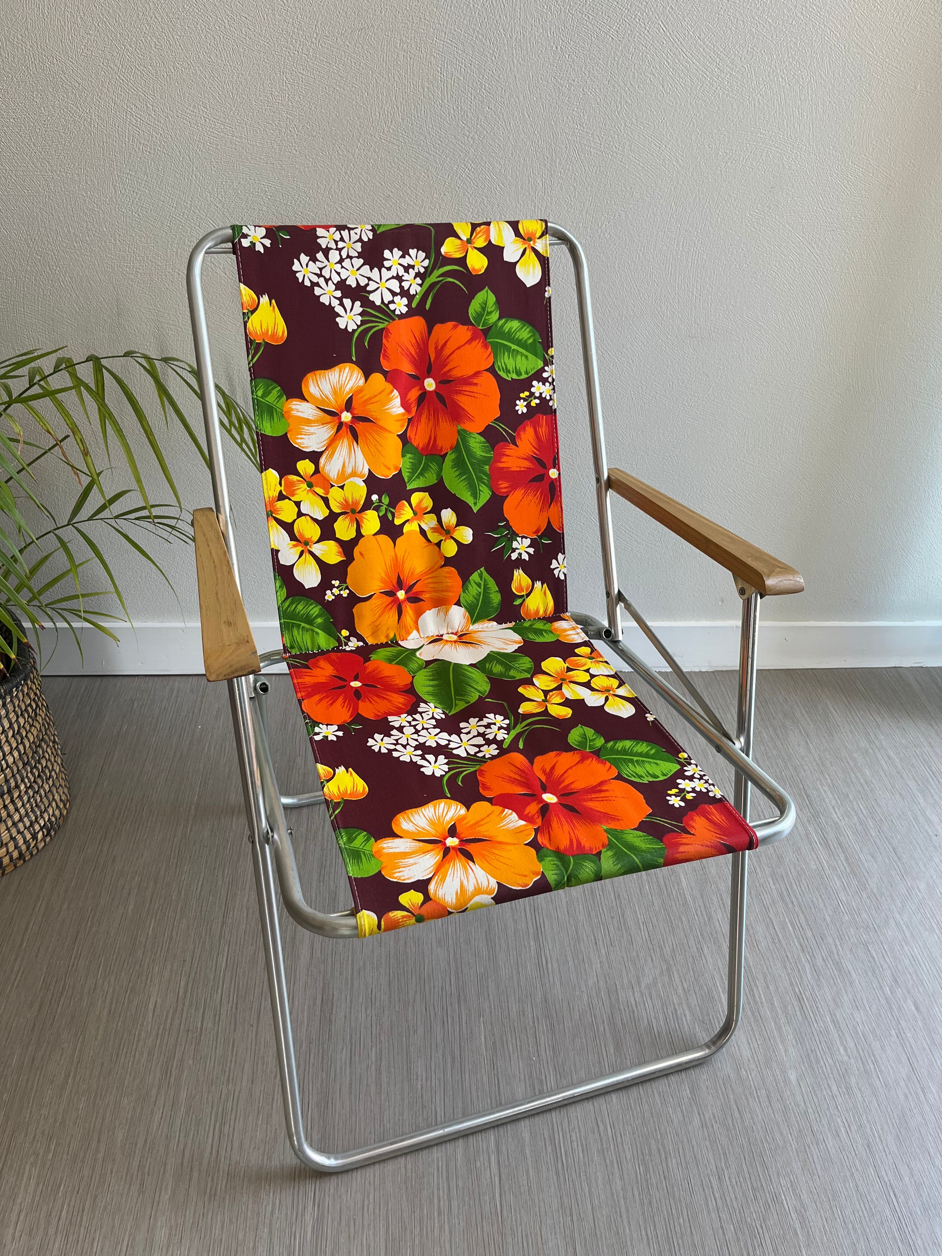 Vintage floral camping chair