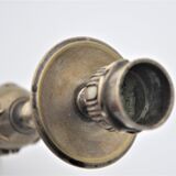 Paire d'anciens bougeoirs bronze doré