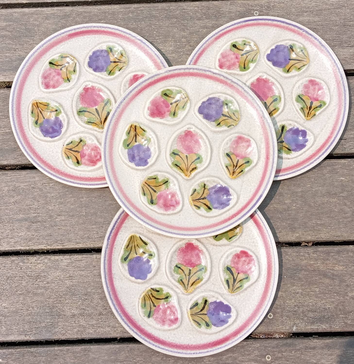 4 oyster plates 1960/70 floral decoration by MBFA Pornic