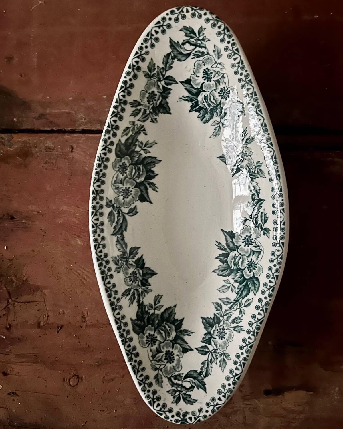 Duo of St Amand iron earth dishes, Guadeloupe model