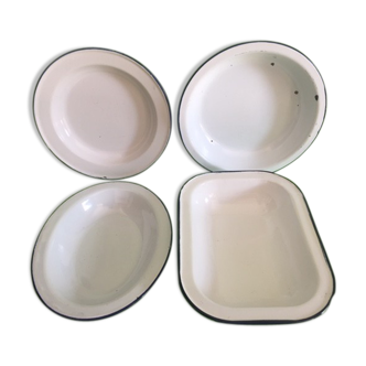 Set of 4 dishes tole enamelled white