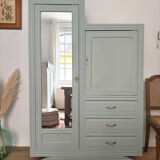 Art Deco wardrobe / closet from the 1930s/1940s.