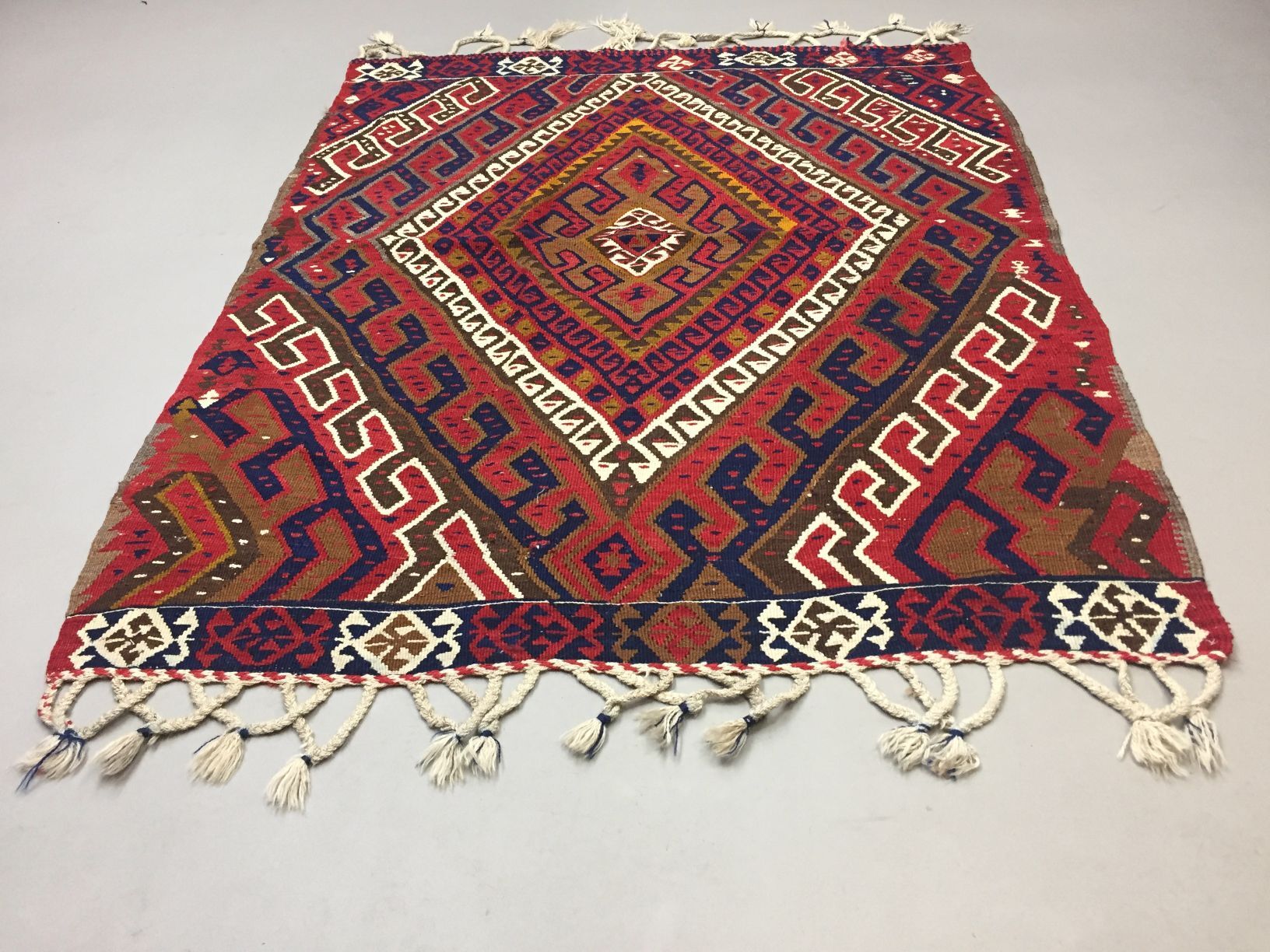 Turkish kilim 190x145 cm