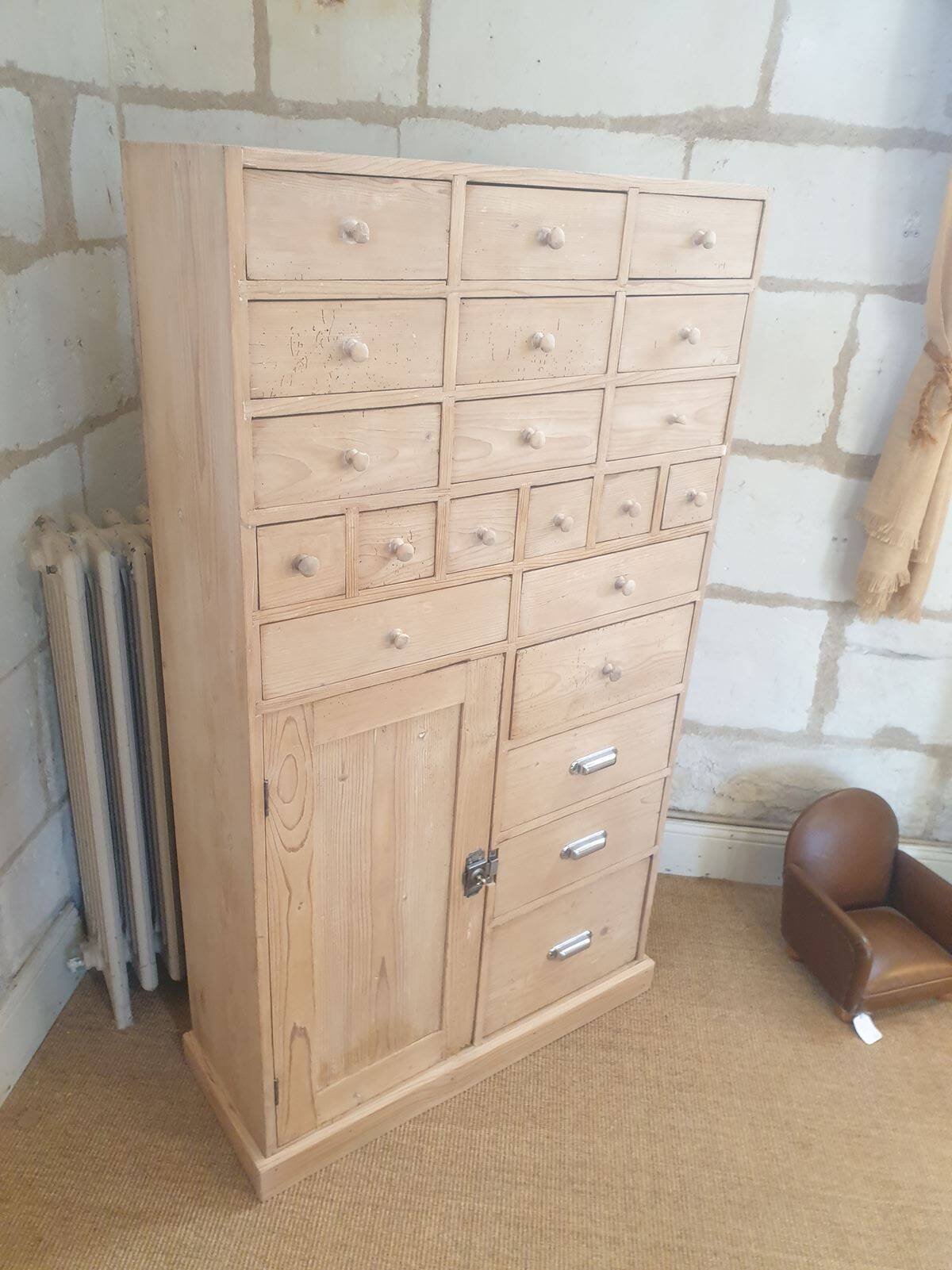 Trade furniture